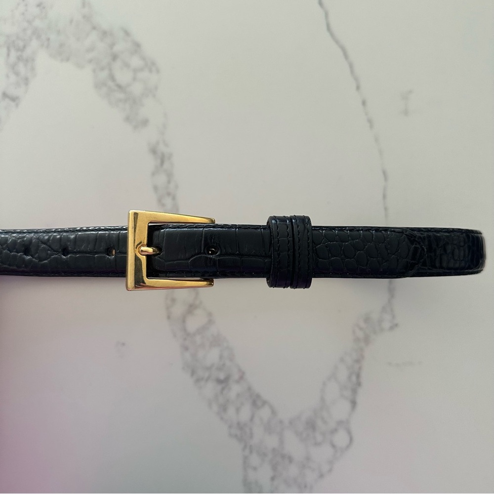 Vintage Saks Fifth Avenue Crocodile Embossed Leather Belt in Black, Gold Medium - Picture 7 of 10